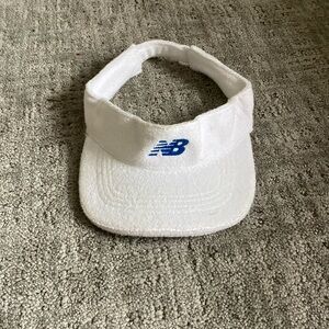 White terry cloth new balance visor